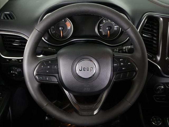Photo of 2022 Bright White Clearcoat Jeep Cherokee