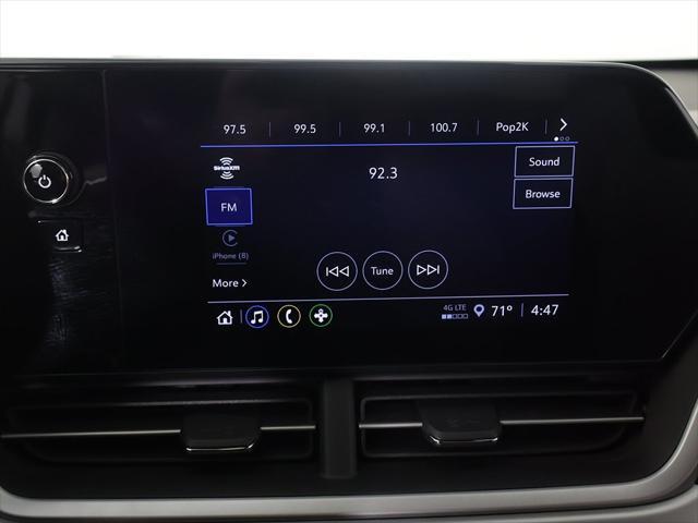 Photo of 2024 Mosaic Black Metallic Chevrolet Trax
