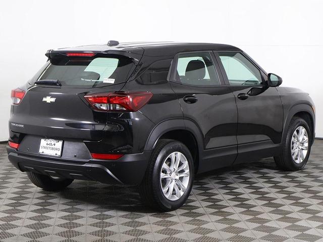 Photo of 2023 Mosaic Black Metallic Chevrolet Trailblazer