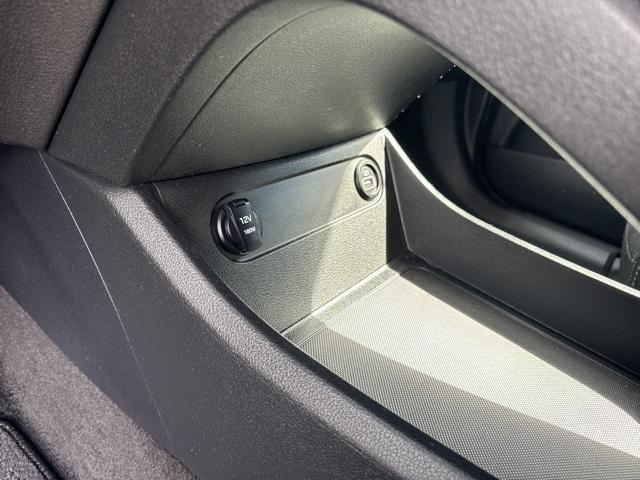 Photo of 2022 Quartz White Hyundai SANTA FE