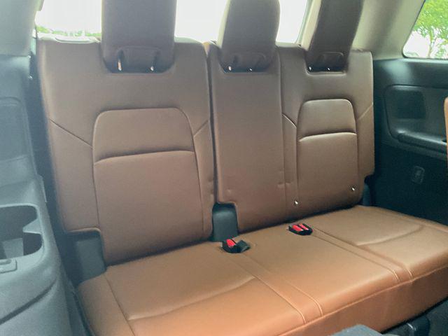 Photo of 2023 Boulder Gray Pearl Nissan Pathfinder