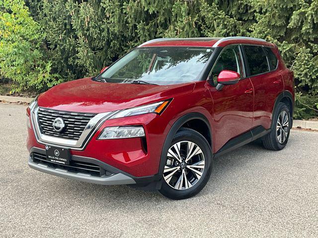 Photo of 2022 Scarlet Ember Tintcoat Nissan Rogue