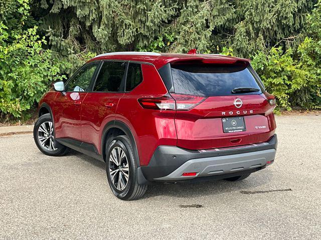 Photo of 2022 Scarlet Ember Tintcoat Nissan Rogue