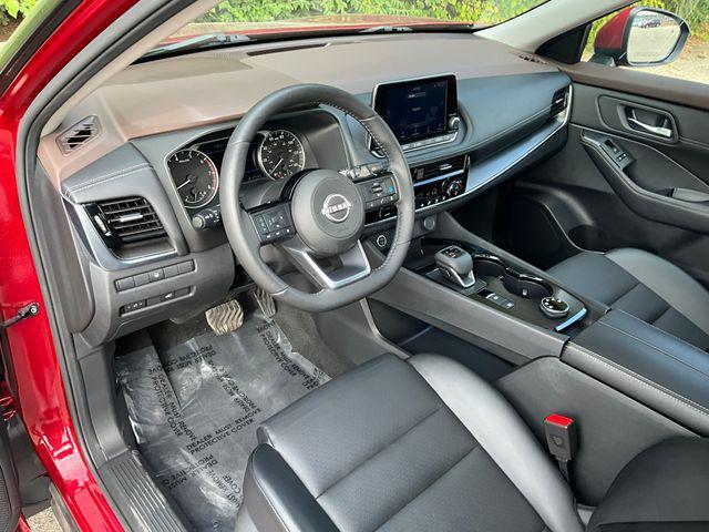 Photo of 2022 Scarlet Ember Tintcoat Nissan Rogue