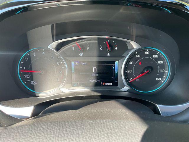 Photo of 2019 Summit White Chevrolet Traverse