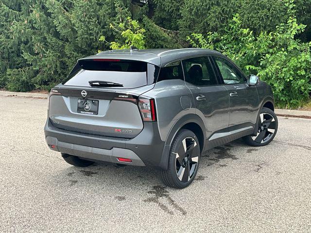 Photo of 2025 Gun Metallic Nissan Kicks