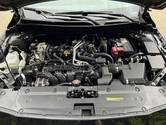 Photo of 2022 Super Black Nissan Altima