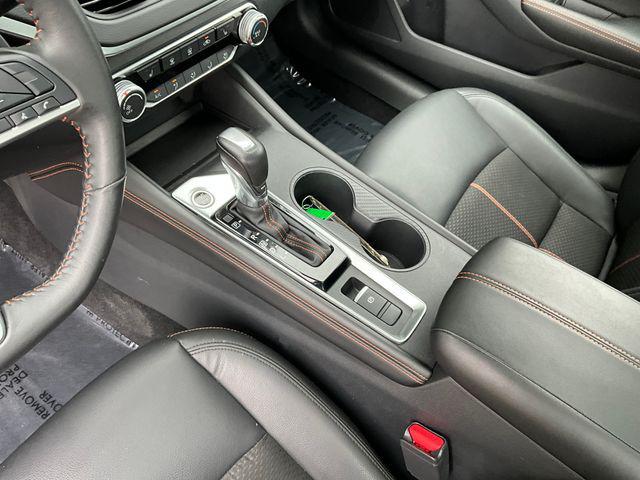 Photo of 2022 Super Black Nissan Altima
