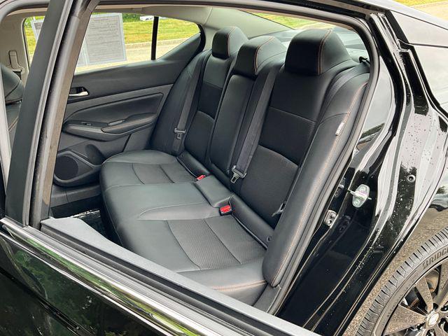 Photo of 2022 Super Black Nissan Altima