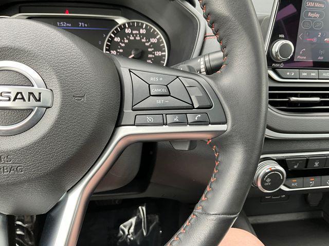 Photo of 2022 Super Black Nissan Altima