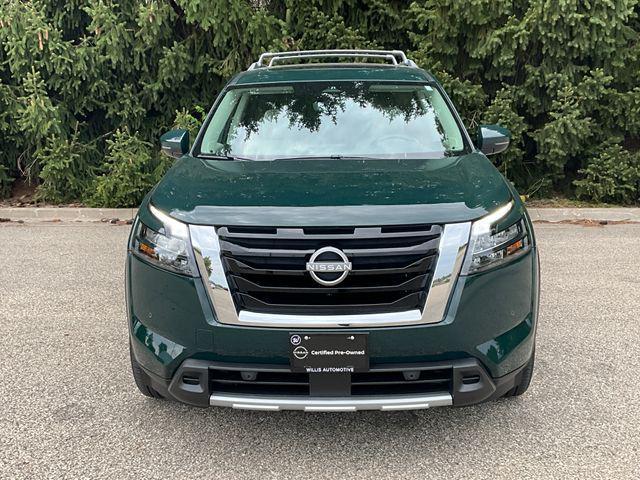 Photo of 2025 Obsidian Green Pearl Nissan Pathfinder