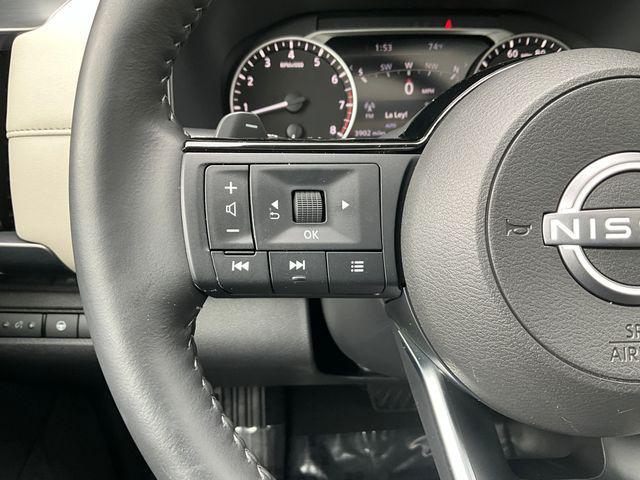 Photo of 2025 Obsidian Green Pearl Nissan Pathfinder
