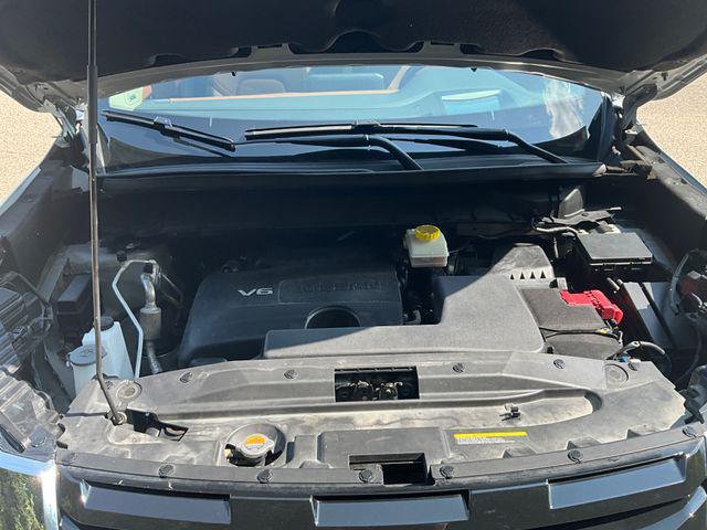 Photo of 2023 Brilliant Silver Metallic Nissan Pathfinder