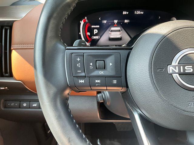 Photo of 2023 Brilliant Silver Metallic Nissan Pathfinder