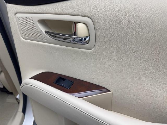 Photo of 2015 Champagne Lexus RX 350