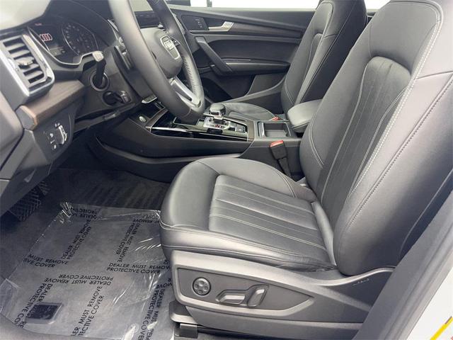 Photo of 2022 Ibis White Audi Q5