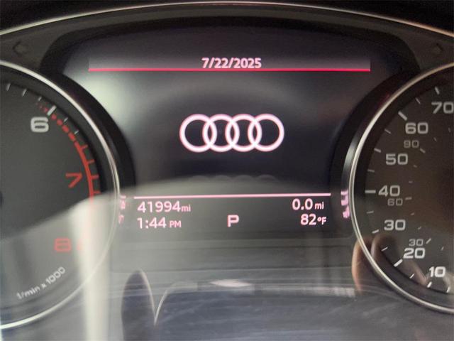 Photo of 2022 Ibis White Audi Q5
