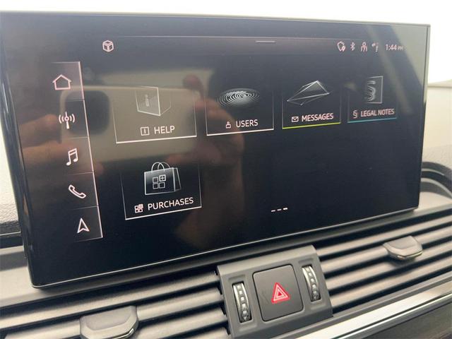 Photo of 2022 Ibis White Audi Q5