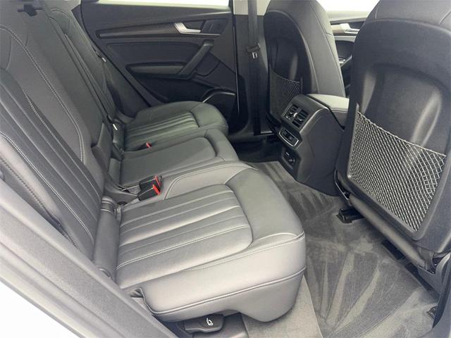 Photo of 2022 Ibis White Audi Q5