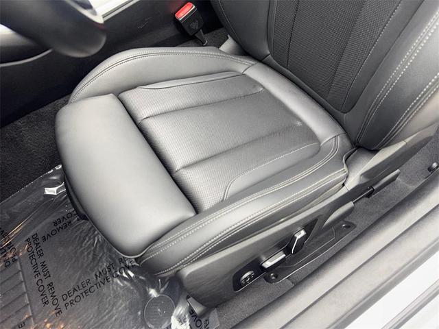 Photo of 2024 White BMW 430