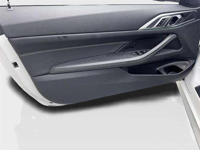 Photo of 2024 White BMW 430