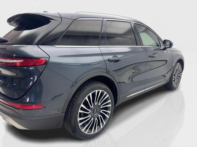 Photo of 2021 Blue Lincoln Corsair