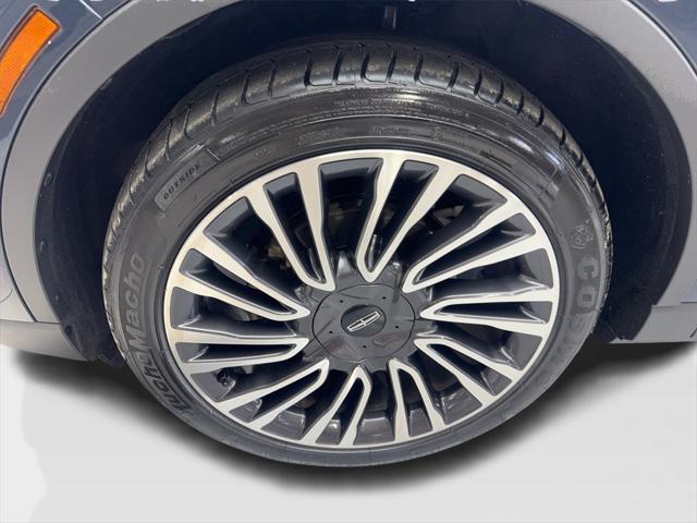 Photo of 2021 Blue Lincoln Corsair