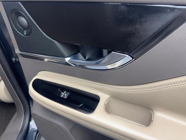 Photo of 2021 Blue Lincoln Corsair