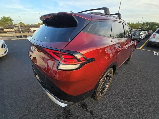 Photo of 2024 Dawning Red Kia Sportage