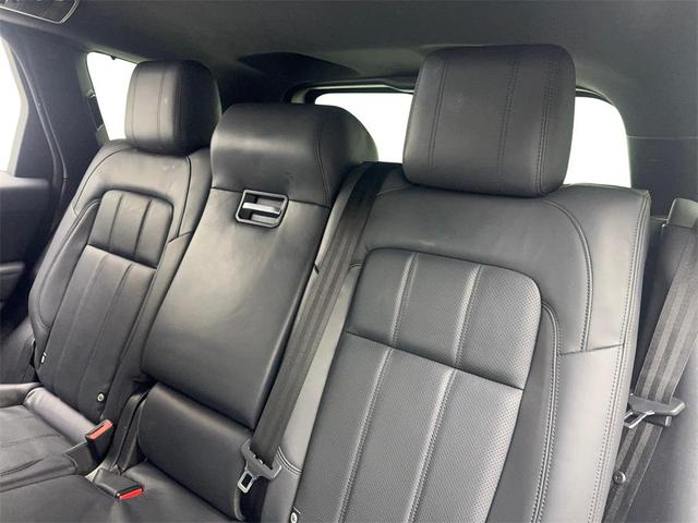 Photo of 2022 White Land Rover Range Rover Sport
