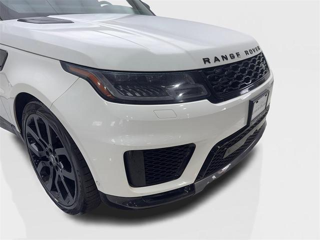 Photo of 2022 White Land Rover Range Rover Sport