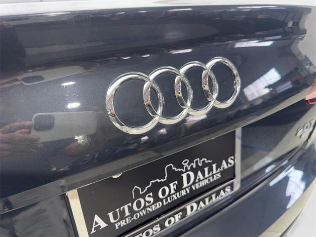 Photo of 2018 Gray Metallic Audi A4