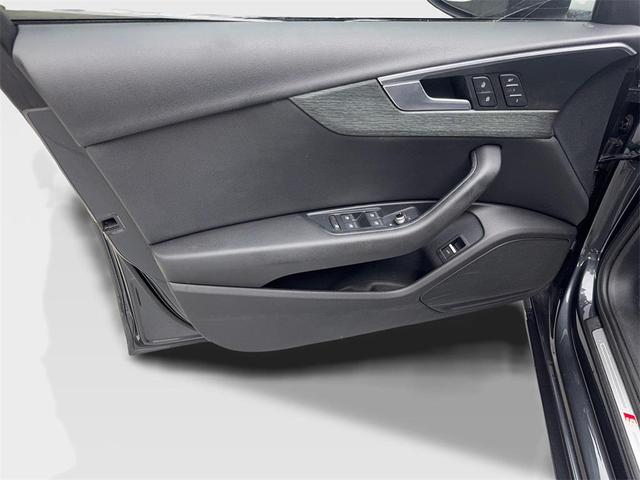 Photo of 2018 Gray Metallic Audi A4