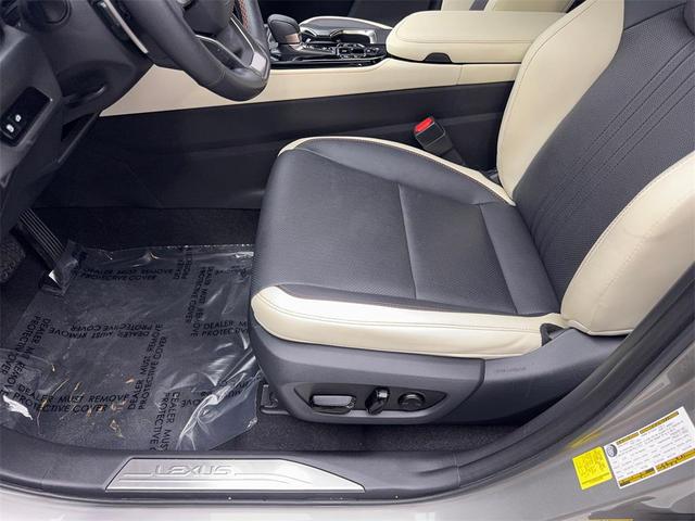 Photo of 2022 Atomic Silver Lexus NX 350