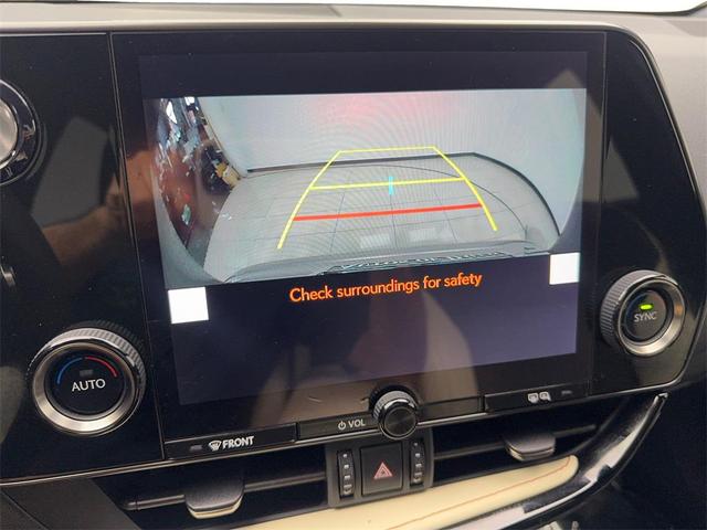 Photo of 2022 Atomic Silver Lexus NX 350
