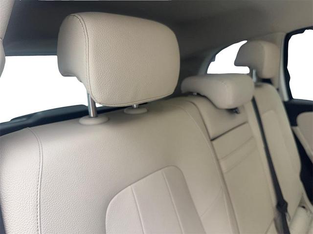 Photo of 2020 White Mercedes-Benz GLB 250
