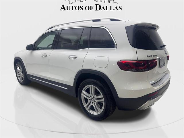 Photo of 2020 White Mercedes-Benz GLB 250