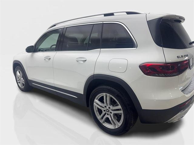 Photo of 2020 White Mercedes-Benz GLB 250