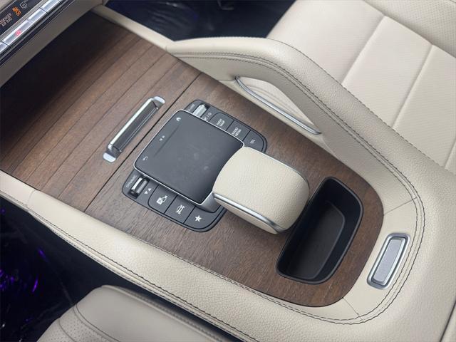 Photo of 2022 White Mercedes-Benz GLE 350
