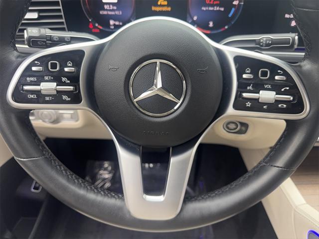 Photo of 2022 White Mercedes-Benz GLE 350