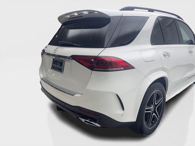 Photo of 2022 White Mercedes-Benz GLE 350