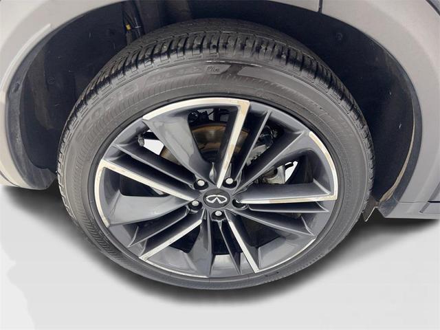 Photo of 2024 Black Obsidian INFINITI QX55