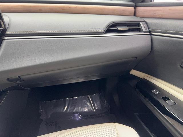 Photo of 2024 Black Lexus ES 250