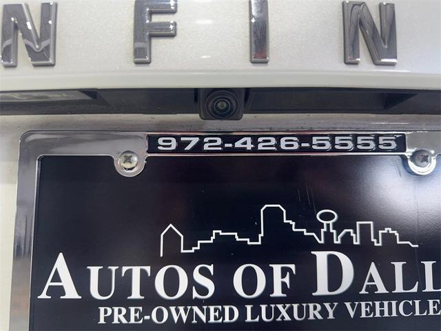Photo of 2023 Radiant White INFINITI QX50