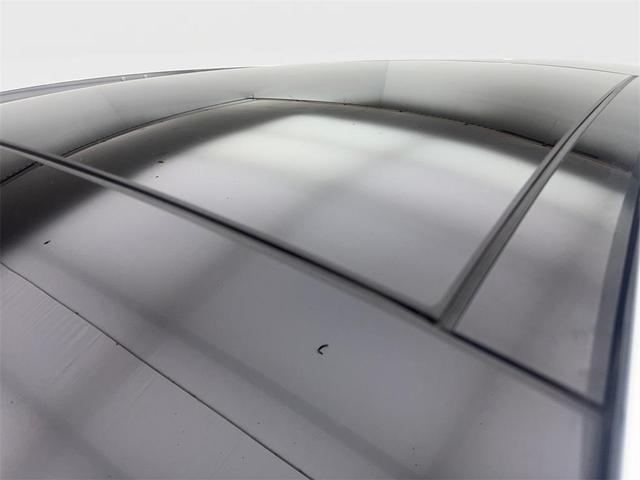 Photo of 2023 Radiant White INFINITI QX50