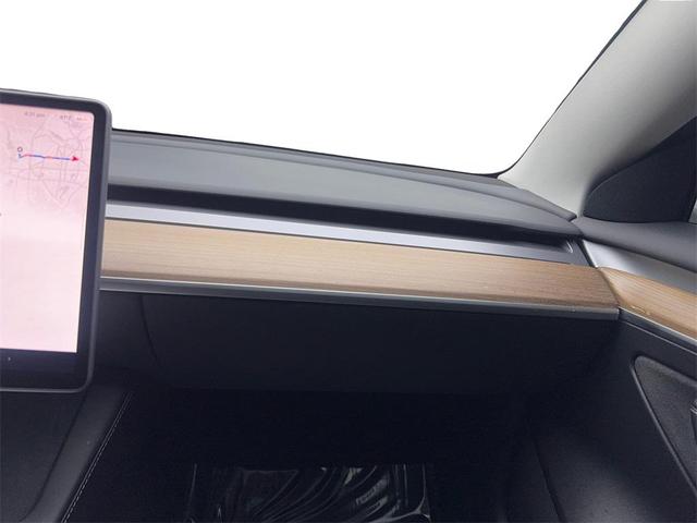 Photo of 2023 Deep Blue Metallic Tesla Model 3