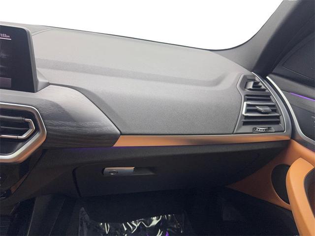 Photo of 2022 Jet Black BMW X3