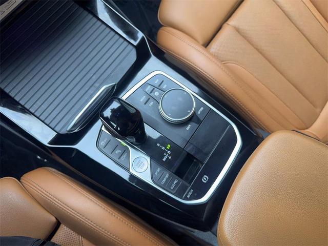 Photo of 2022 Jet Black BMW X3