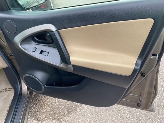 Photo of 2011 Brown Toyota RAV4