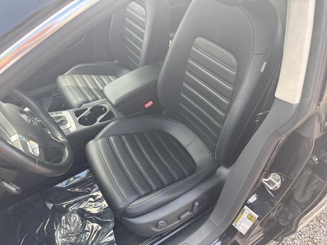 Photo of 2013 Deep Black Volkswagen CC